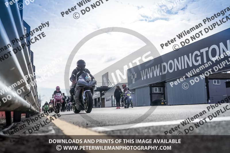 donington no limits trackday;donington park photographs;donington trackday photographs;no limits trackdays;peter wileman photography;trackday digital images;trackday photos